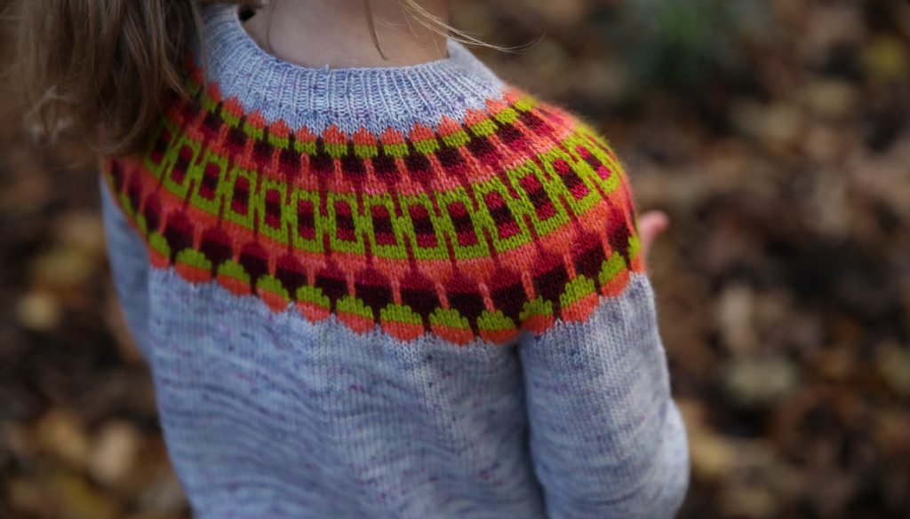 GlowSweater-TCK-0081-web